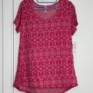 LuLaRoe “Classic Tee”